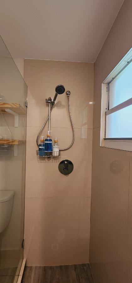 Private Aparment Studio In The Hard Of Miami Unit # 6 Opa-locka Esterno foto